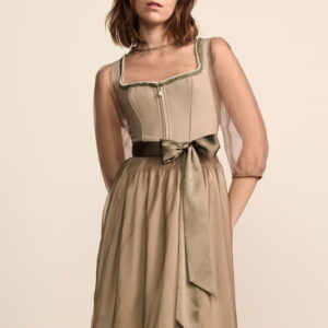 Dirndl Kaelora (60cm)