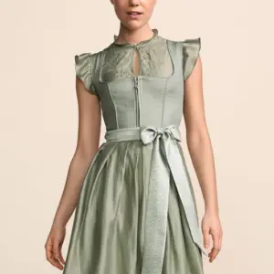 Dirndl Avi (60cm)