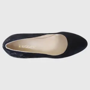 Alternative view of Plateau Pumps Classy