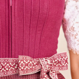 Alternative view of Dirndl Derya (60cm)