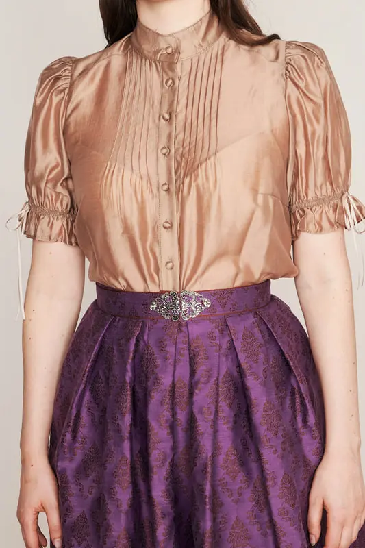 Trachtenbluse Ranya – Bild 2