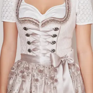 Alternative view of Dirndl Bruna (50cm)