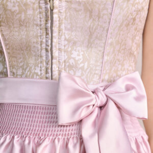 Alternative view of Dirndl Bruni (50cm)