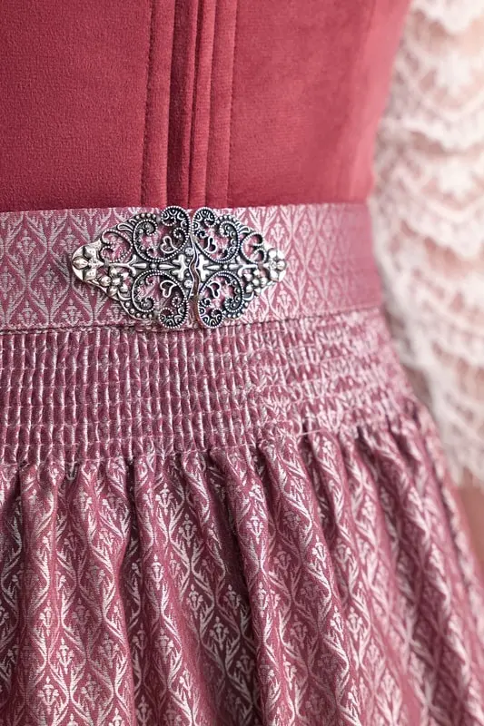 Dirndl Alisha (50cm) – Bild 2