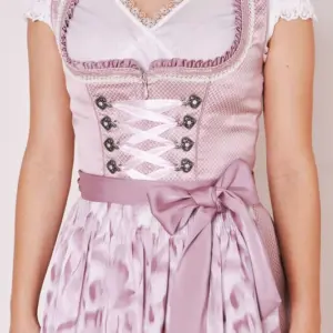 Alternative view of Dirndl Nemi (60cm)