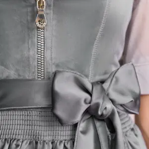 Dirndl Ester (60cm) – Bild 3