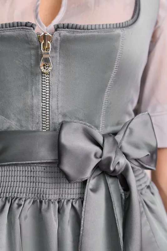 Dirndl Ester (60cm) – Bild 3