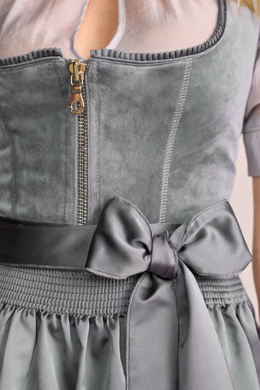 Dirndl Ester (70cm) – Bild 3
