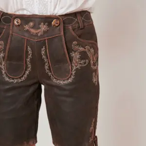 Lederhose Leena – Bild 3