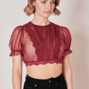 Dirndlbluse Kelly – Bild 3