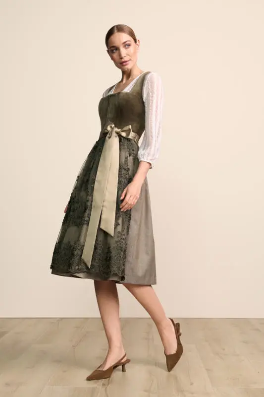 Dirndl Silja (70cm) – Bild 2