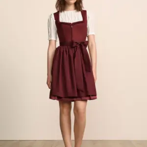 Alternative view of Dirndl Avelore (50cm)