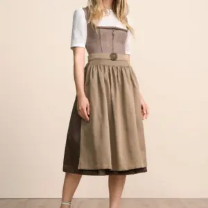 Alternative view of Dirndl Georgia (70cm)