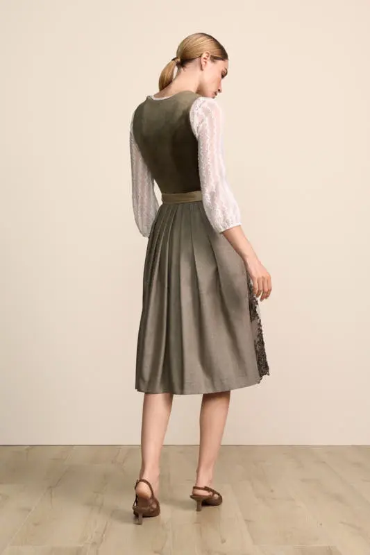 Dirndl Silja (70cm) – Bild 3