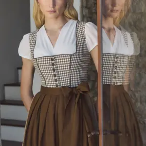 Dirndl Micaela (70cm) – Bild 4