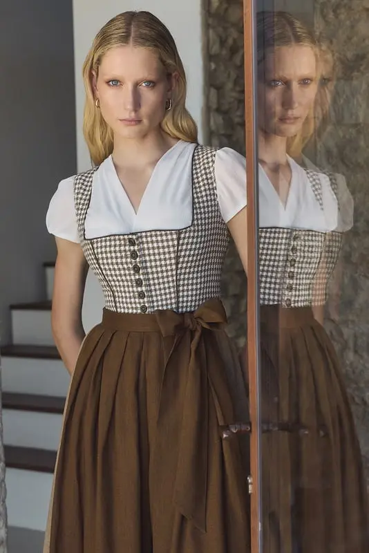 Dirndl Micaela (70cm) – Bild 4