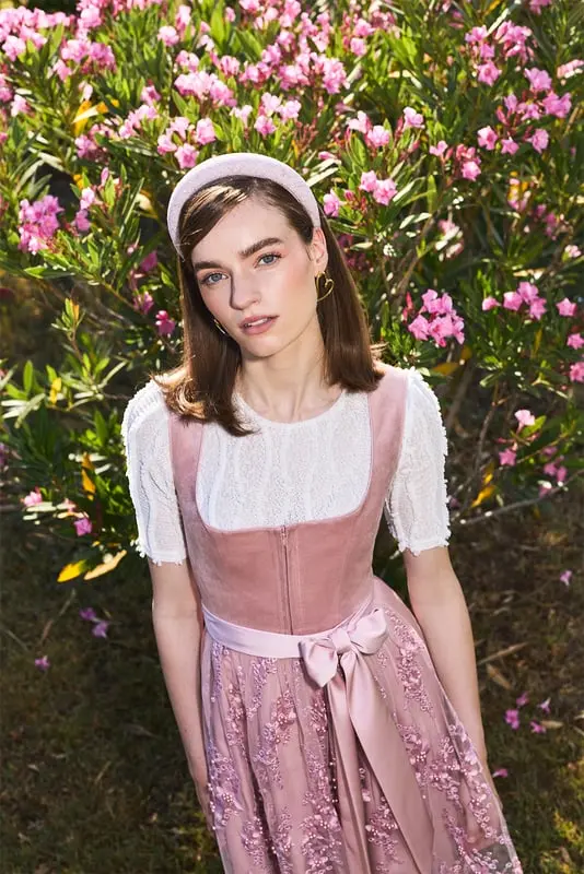 Dirndl Lovira (60cm) – Bild 4