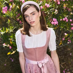 Dirndl Lovira (70cm) – Bild 4