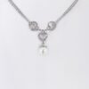 Collier mit Herzen und Perle