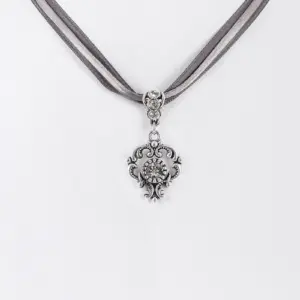 Collier mit Strass-Anhänger ~ grau