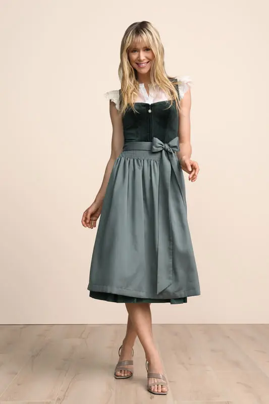 Dirndl Avelyn (70cm) – Bild 2