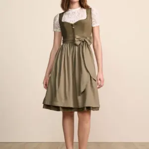 Alternative view of Dirndl Sylvara (60cm)