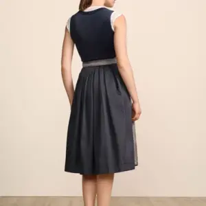 Dirndl Lioraen (70cm) – Bild 3
