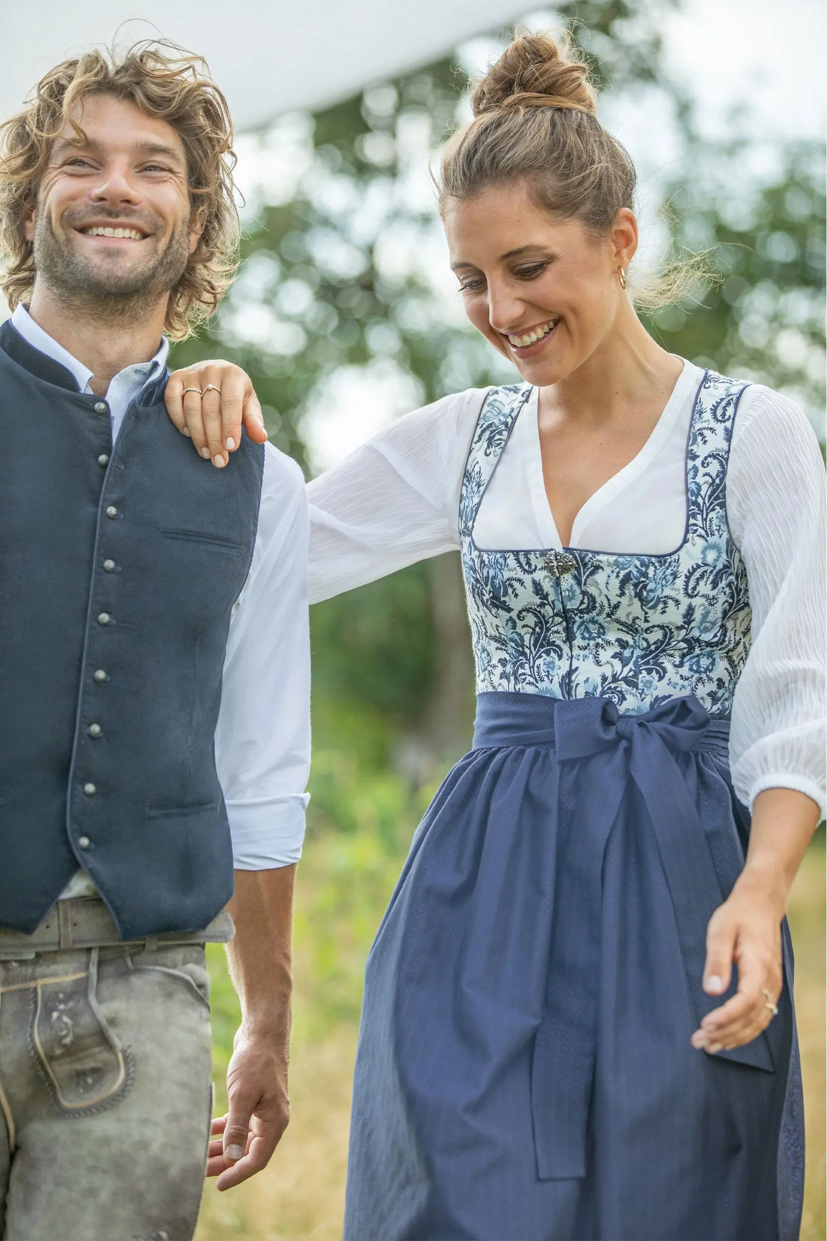 Dirndl STEINFELD (70 cm) marine ~ 38 ~ dunkelblau