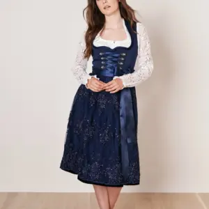 Dirndl Maisie (70cm) – Bild 4