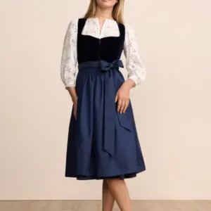 Alternative view of Dirndl Neea (70cm)