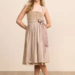 Alternative view of Dirndl Xavira (70cm)