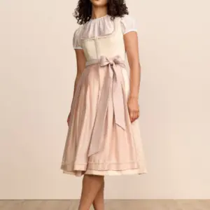 Alternative view of Dirndl Adira (70cm)