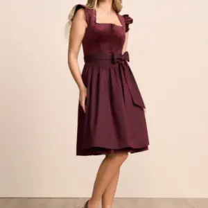 Alternative view of Dirndl Tisha (60cm)