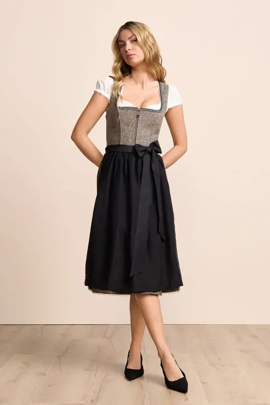 Dirndl Velinae (70cm) – Bild 2
