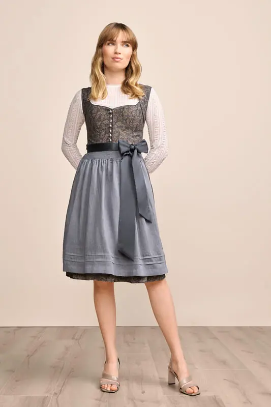 Dirndl Kirsti (60cm) – Bild 2