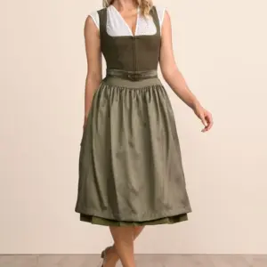 Alternative view of Dirndl Evi (70cm)