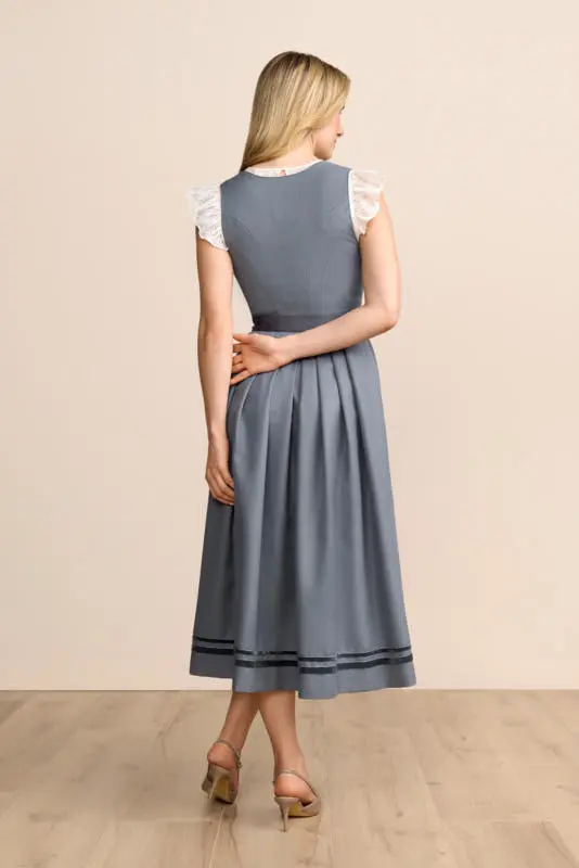 Dirndl Sarai (80cm) – Bild 3