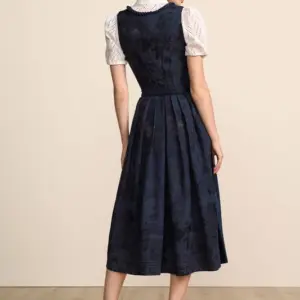 Dirndl Calyssia (80cm) – Bild 3