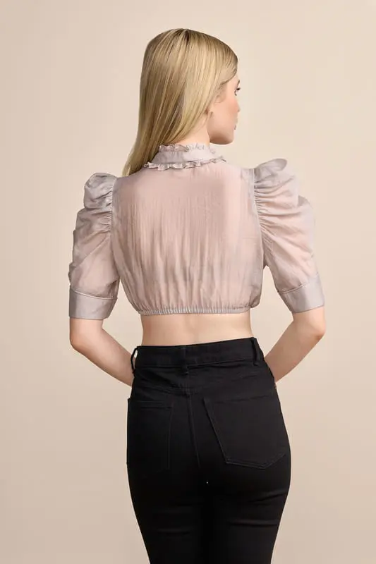 Dirndlbluse Yannie – Bild 2