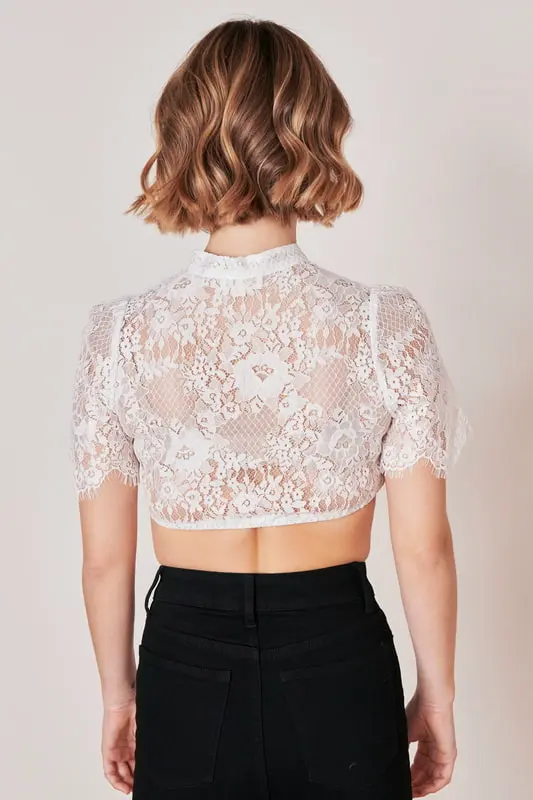 Dirndlbluse Teona – Bild 4