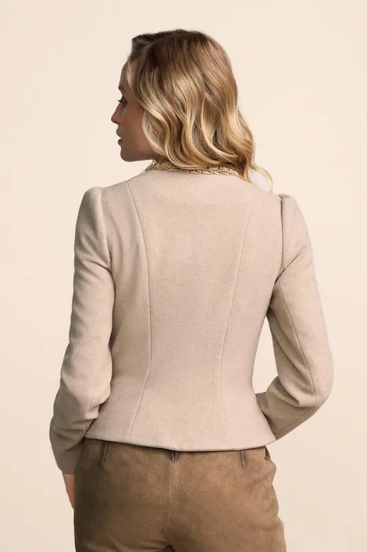 Trachtenjacke Emirelle – Bild 2
