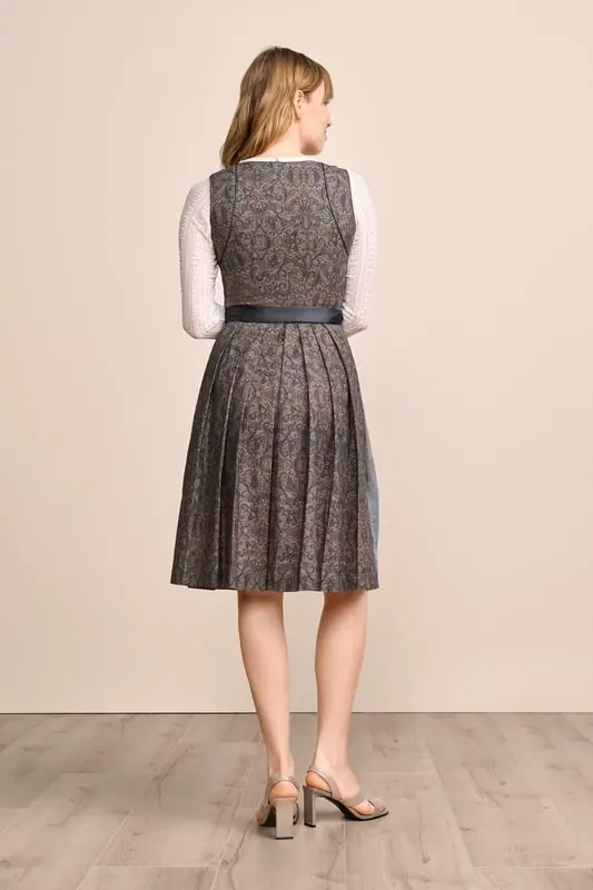 Dirndl Kirsti (60cm) – Bild 3