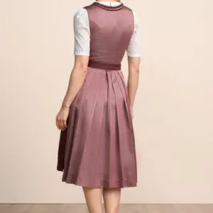Dirndl Aveloria (70cm) – Bild 3