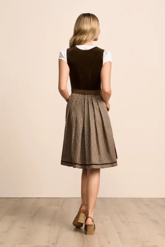 Dirndl Neleya (60cm) – Bild 3