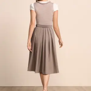 Dirndl Fiorinae (70cm) – Bild 3