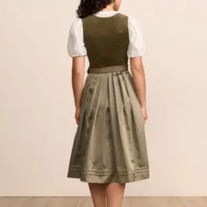 Dirndl Solene (70cm) – Bild 3