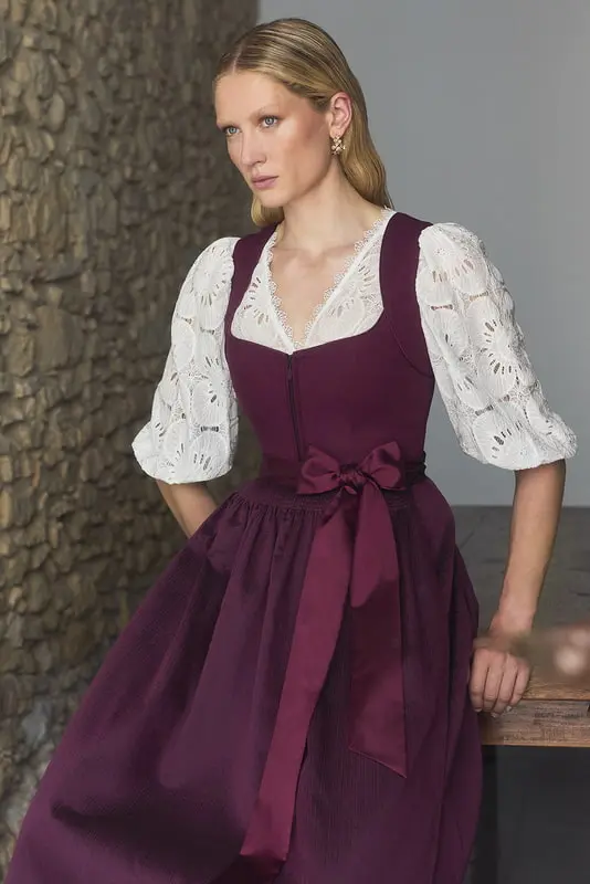 Dirndl Lioba (70cm) – Bild 4