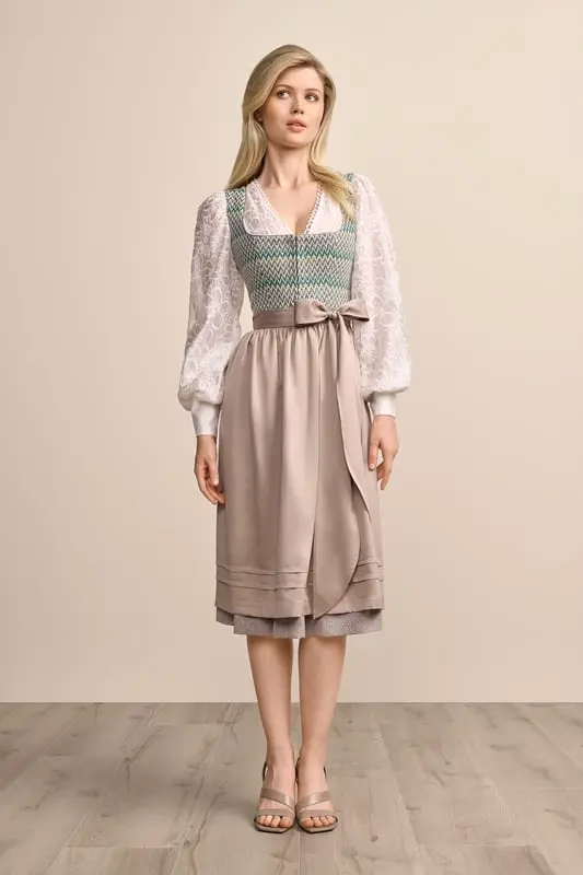 Dirndl Neah (70cm)