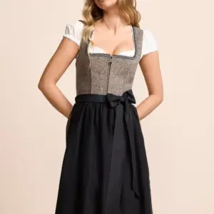 Dirndl Velinae (70cm)