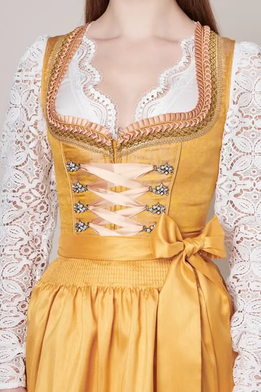 Dirndl Jelena (70cm) – Bild 2